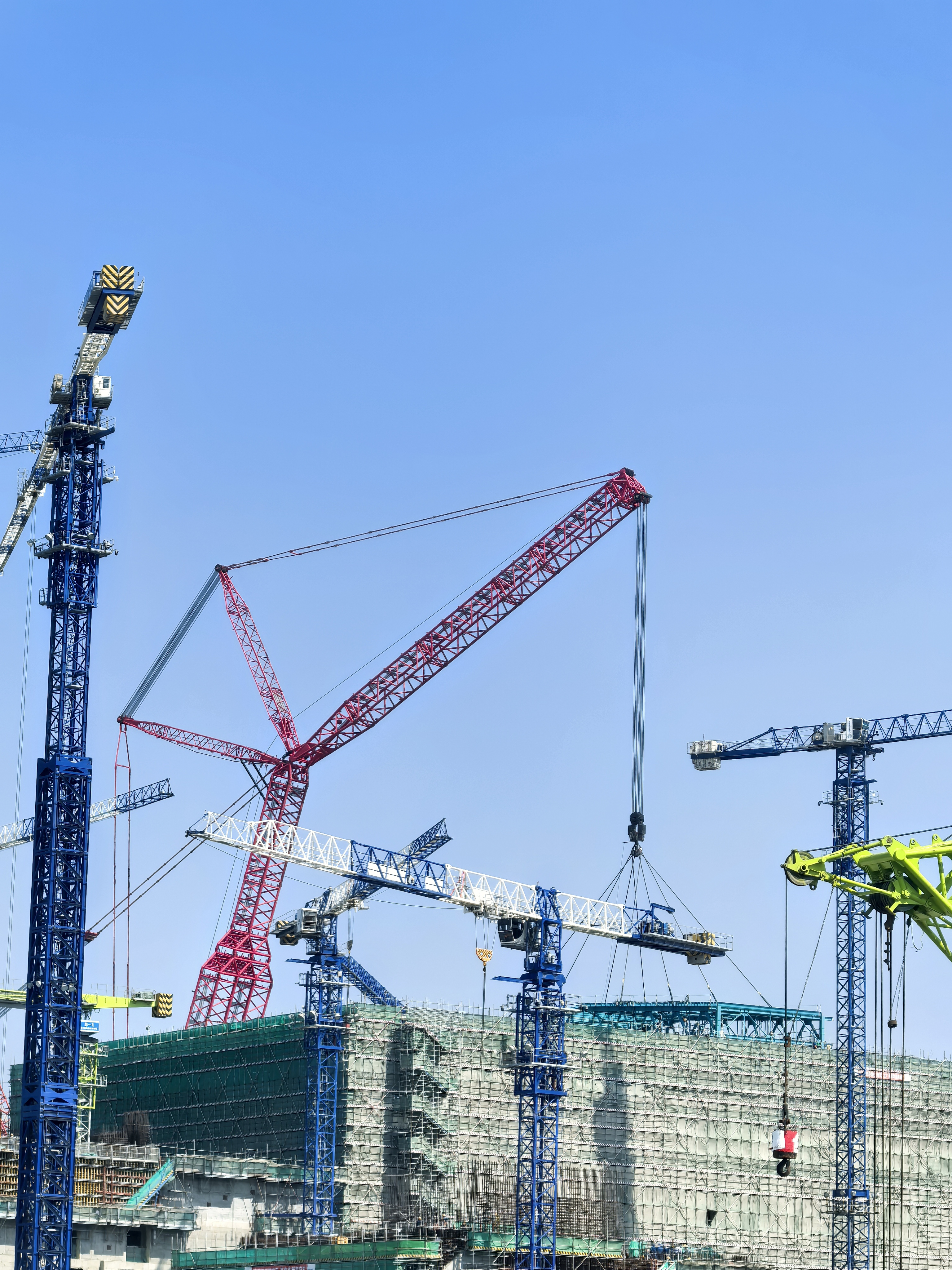 微特汽車吊智能安全監測解決方案